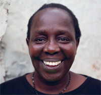 Janefiver Nafuna, du bidonville de Deep Sea, à Nairobi, fait partie du millier de militants de l'équipe de réaction rapide de la capitale. Ils s'associent à Amnesty Kenya pour réagir rapidement lorsque des habitants subissent une expulsion illégale.
