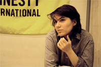 Katia Samoutsevitch lors de son entretien au bureau d'Amnesty Russie à Moscou (février 2013). © Amnesty International