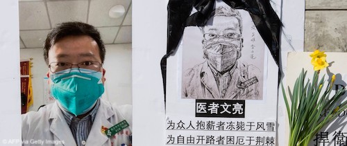 Un memorial pour le docteur Li Wenliang, le lanceur d'alerte pour le Coronavirus qui a commencé dans le Wuhan et a provoqué sa mort © Getty