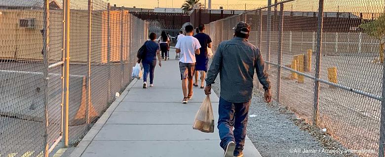 Amérique du Nord, les droits des personnes réfugiées et migrantes doivent être la priorité numéro un du sommet des « trois amis » 