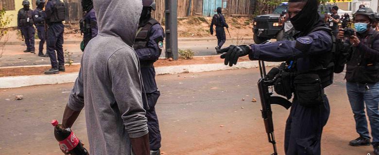 Gen Z manifestations répression Madagascar Indonésie Malaisie