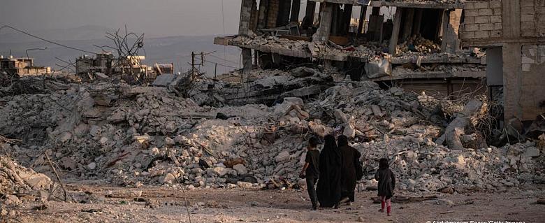 villages dévastées par le tremblement de terre