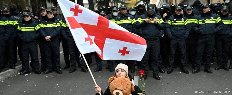 Géorgie manifestations répression condamnations