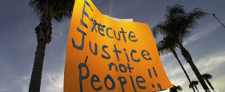 Pancarte "Execute justice not people"